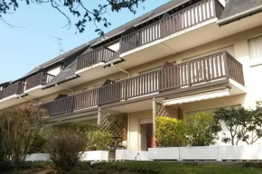 Coeur de Cabourg- Joli Studio avec Terrasse -